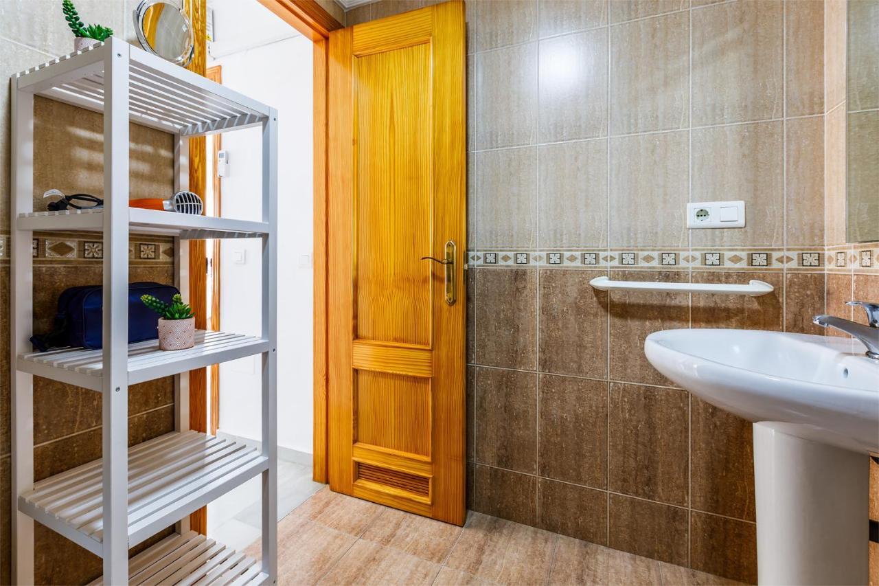 Appartamento A&N Downtown 2 Torre Del Mar Esterno foto
