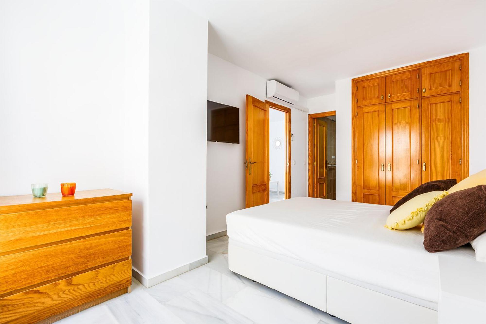 Appartamento A&N Downtown 2 Torre Del Mar Esterno foto